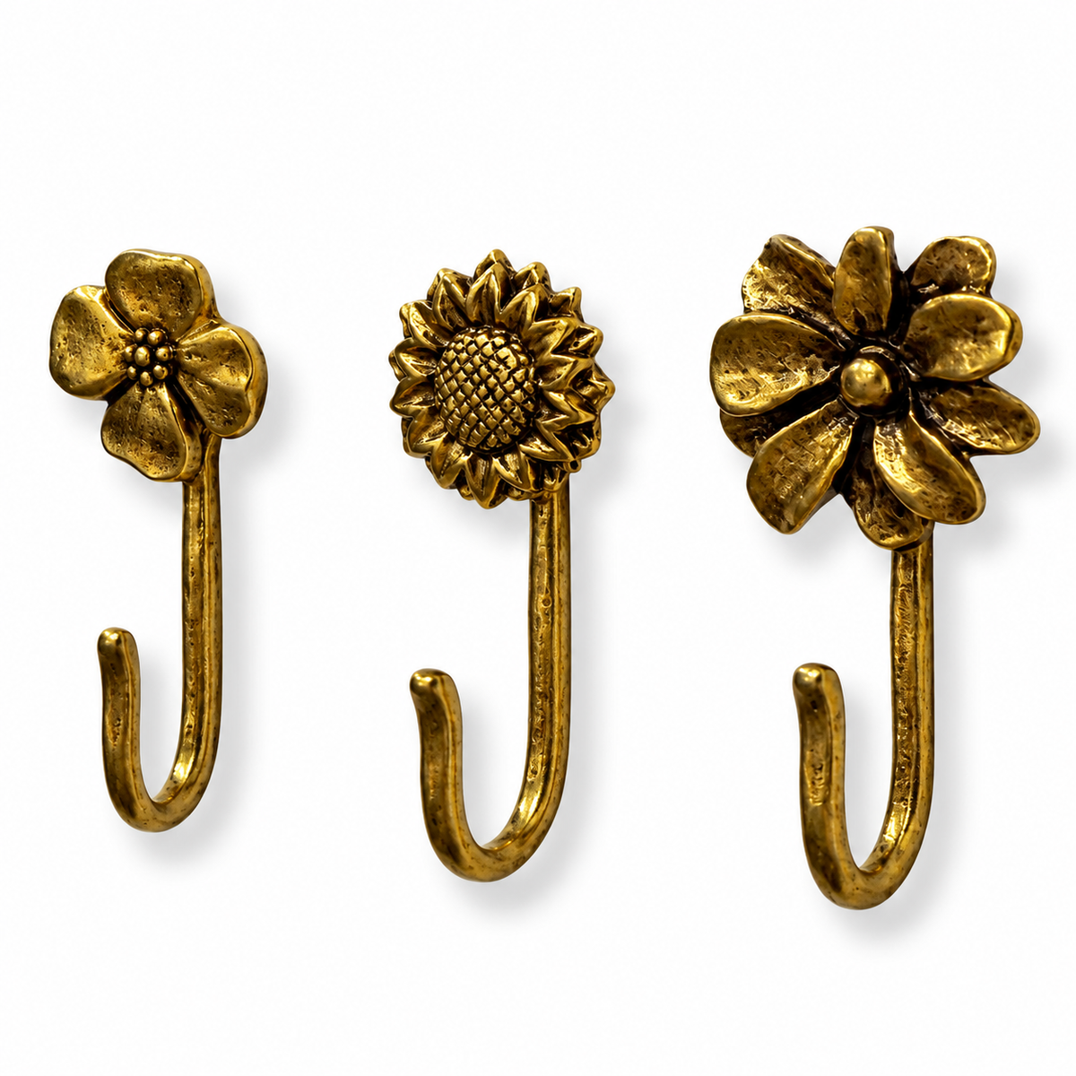 Flower Push Pin Hooks, Small Metal Wall Hooks with Push Pins for Keys, Jewelry, Pictures, Mini Hooks for Bulletin Boards, Set of 3